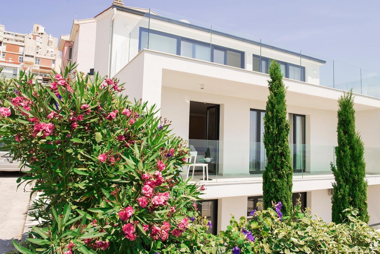 Apartments villa Ladini Split Exteriör bild